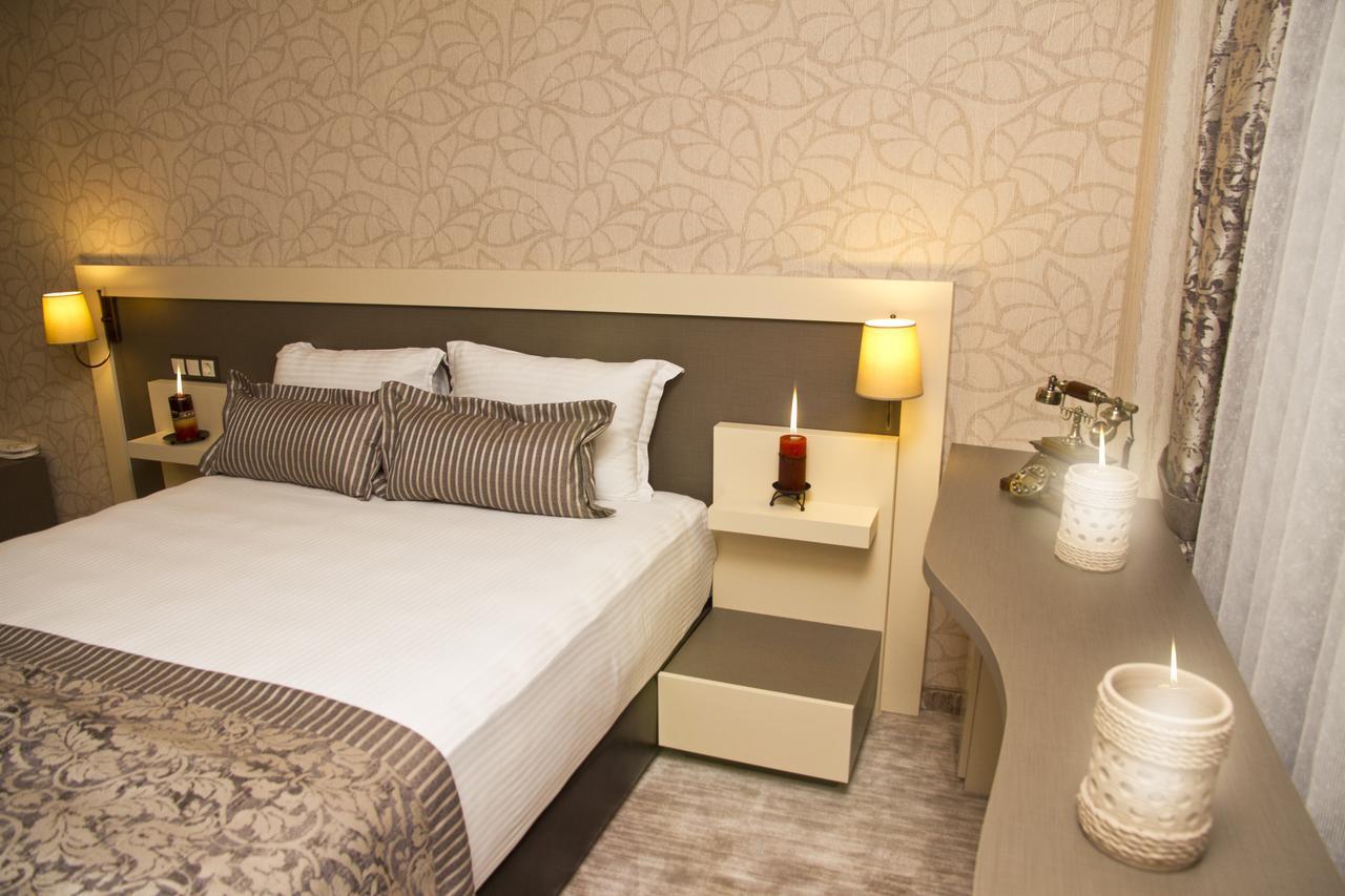 Hotel Karaca Uzunkopru Bilik gambar