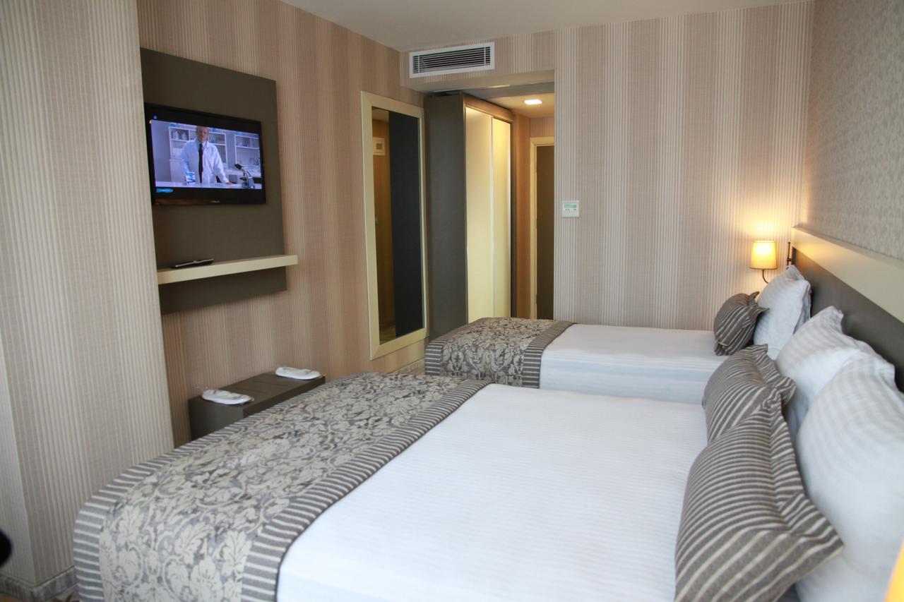 Hotel Karaca Uzunkopru Bilik gambar